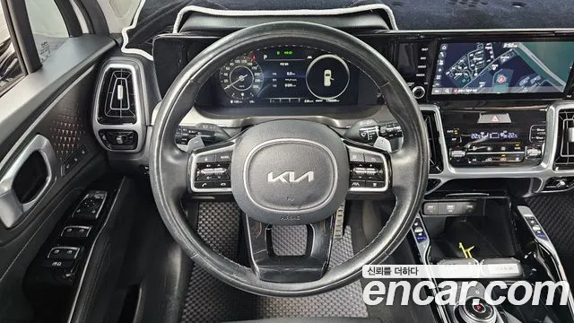 Kia Sorento 2023 — фото 13