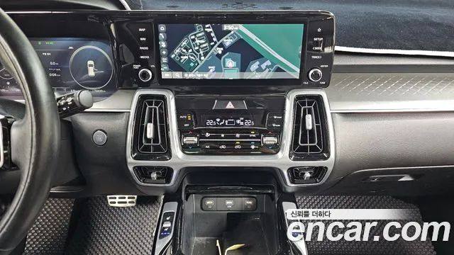 Kia Sorento 2023 — фото 15