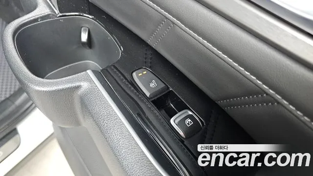 Kia Sorento 2023 — фото 18