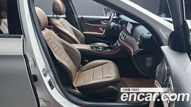 Mercedes-Benz E-Class 2017 — фото 10