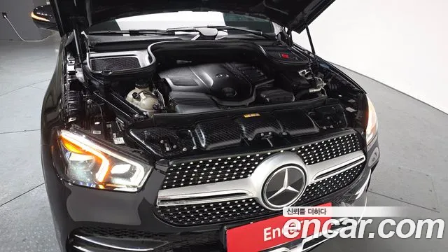 Mercedes-Benz GLE-Class 2021 — фото 6
