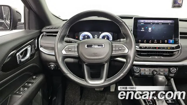 Jeep Compass 2022 — фото 12