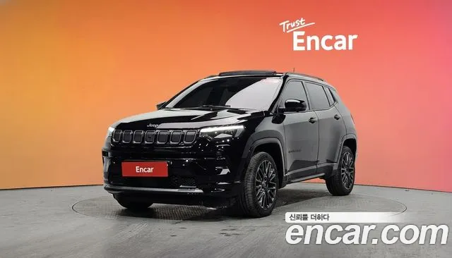 Jeep Compass 2022 — фото 20