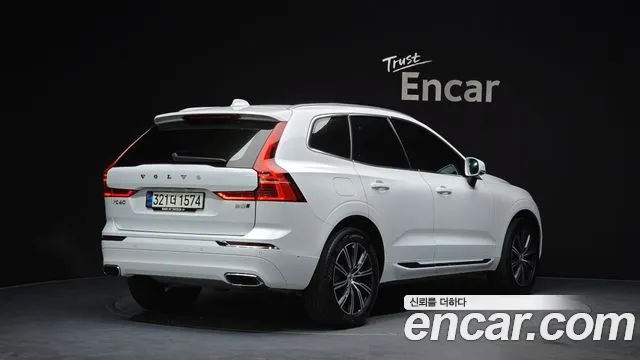 Volvo XC60 2021 — фото 2