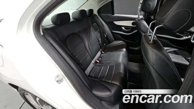 Mercedes-Benz C-Class 2015 — фото 12