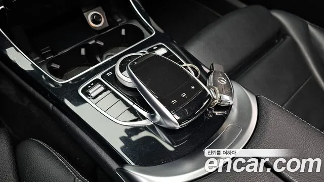 Mercedes-Benz C-Class 2015 — фото 17