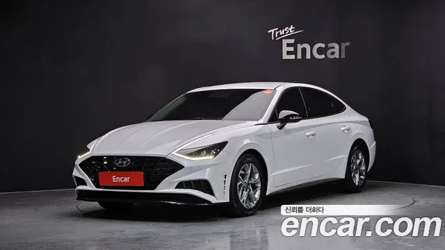 Hyundai Sonata 2023 — фото 1