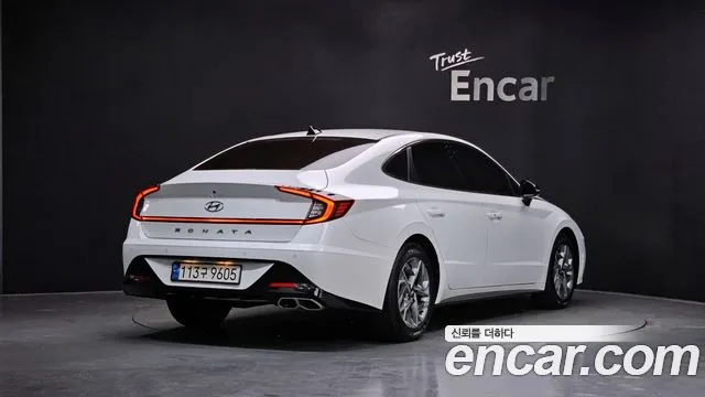 Hyundai Sonata 2023 — фото 2