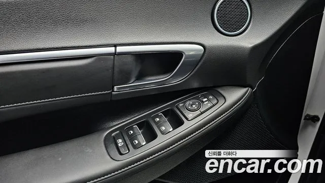 Hyundai Sonata 2023 — фото 16