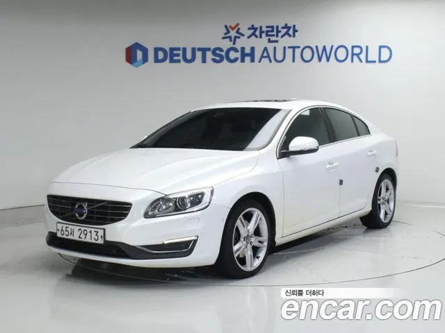 Volvo S60 2018 — фото 1