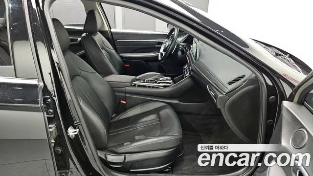 Hyundai Sonata 2022 — фото 13