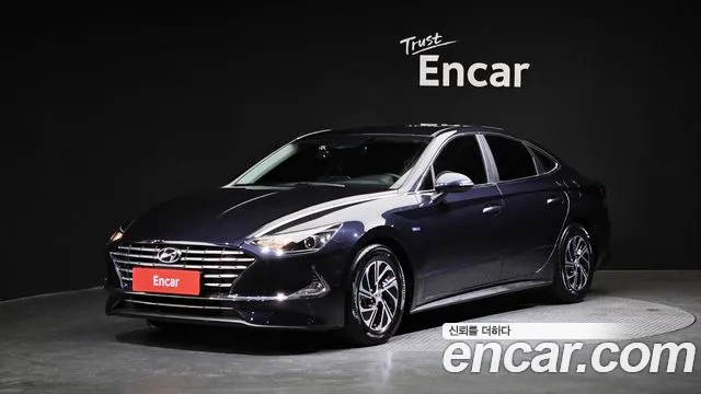 Hyundai Sonata 2020 — фото 1