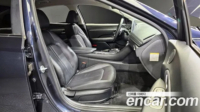 Hyundai Sonata 2020 — фото 10