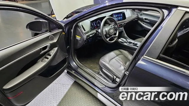 Hyundai Sonata 2020 — фото 11