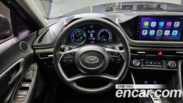 Hyundai Sonata 2020 — фото 13