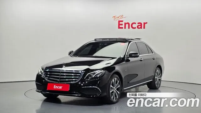 Mercedes-Benz E-Class 2019 — фото 1