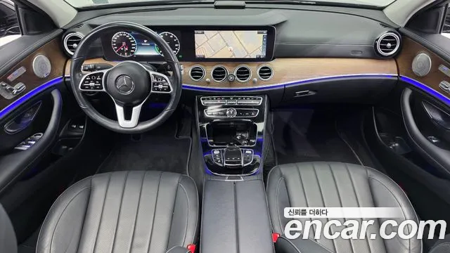 Mercedes-Benz E-Class 2019 — фото 7