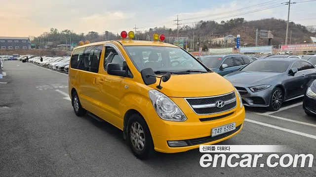 Hyundai Starex 2015 — фото 4