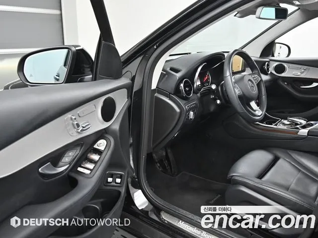Mercedes-Benz GLC-Class 2019 — фото 11