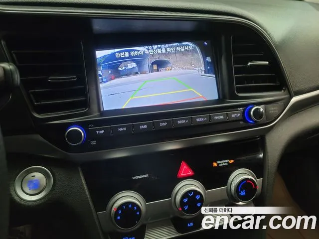 Hyundai AVANTE 2019 — фото 19