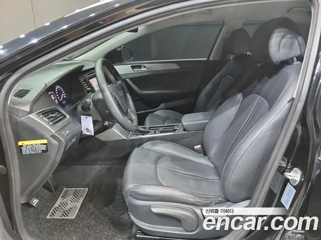 Hyundai Sonata 2015 — фото 17