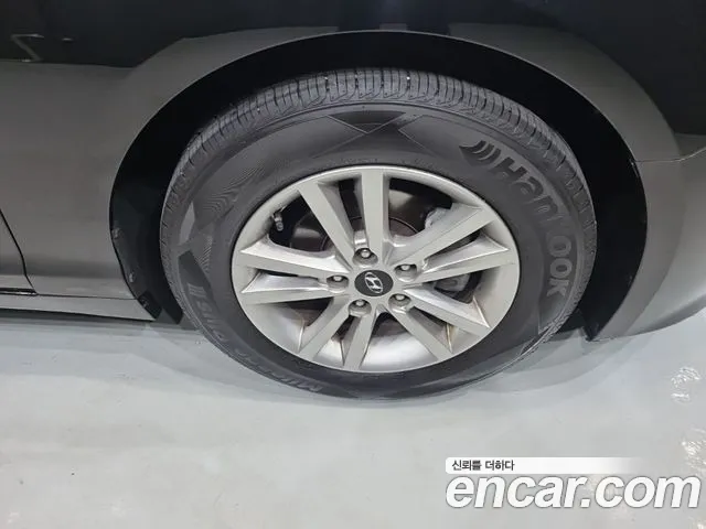 Hyundai Sonata 2015 — фото 20