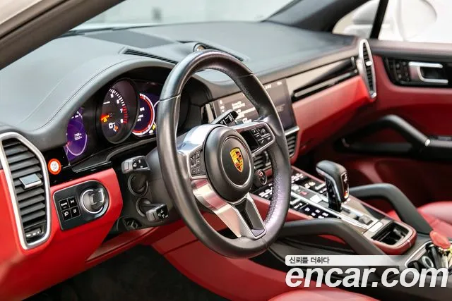 Porsche Cayenne 2021 — фото 11