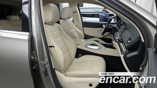 Mercedes-Benz GLE-Class 2021 — фото 11