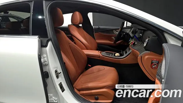 Mercedes-Benz CLS-Class 2023 — фото 10