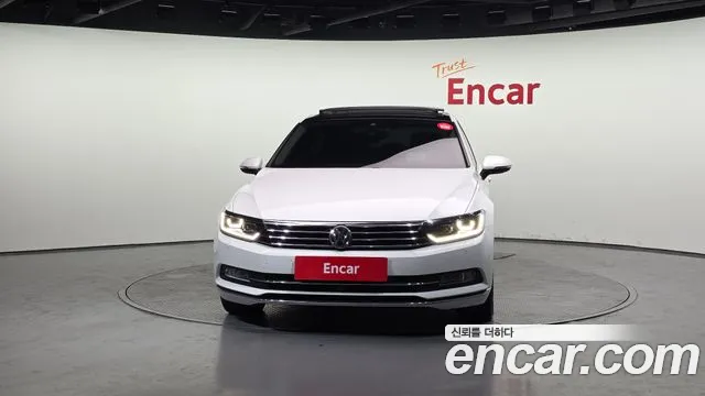 Volkswagen Passat 2018 — фото 3
