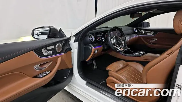 Mercedes-Benz E-Class 2019 — фото 10