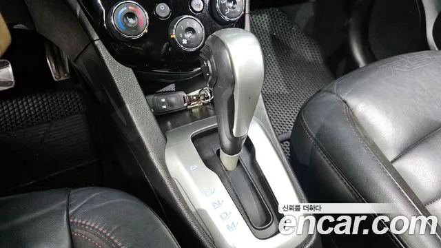 ChevroletGMDaewoo Aveo 2015 — фото 9