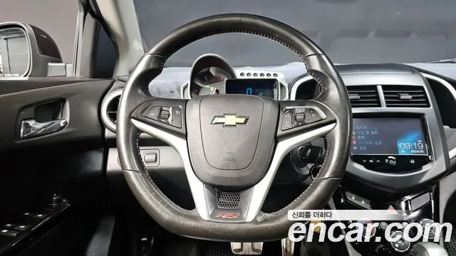 ChevroletGMDaewoo Aveo 2015 — фото 13