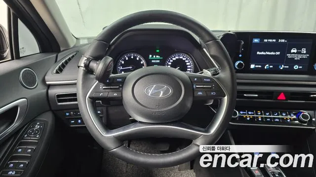 Hyundai Sonata 2023 — фото 13