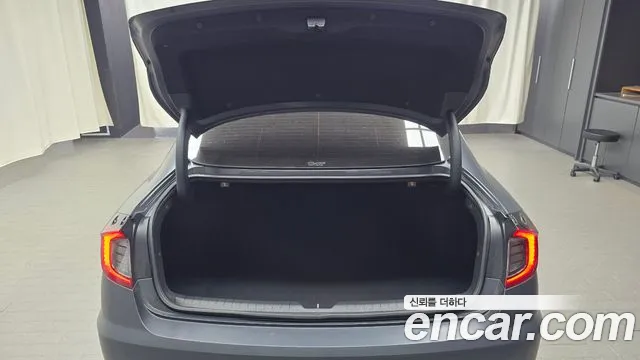 Hyundai Sonata 2023 — фото 20