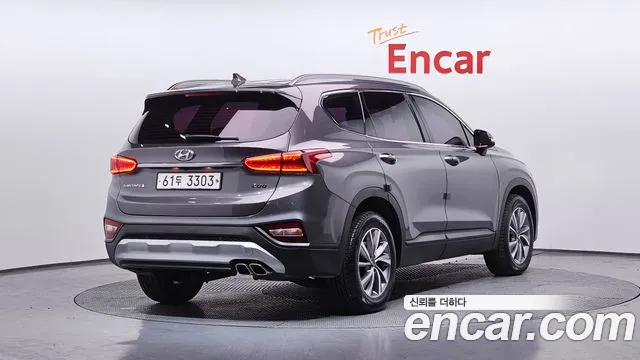 Hyundai Santafe 2019 — фото 2