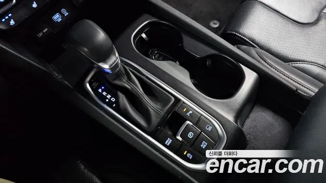 Hyundai Santafe 2019 — фото 9