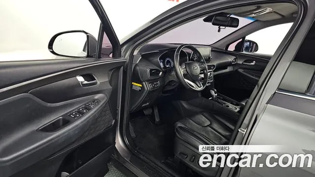 Hyundai Santafe 2019 — фото 12