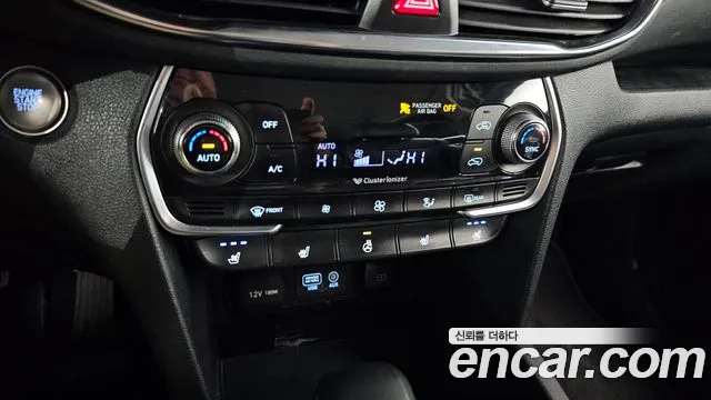 Hyundai Santafe 2019 — фото 16
