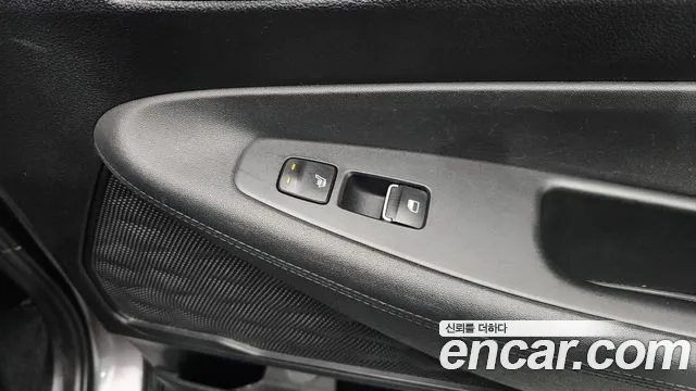 Hyundai Santafe 2019 — фото 19