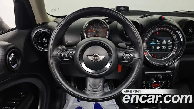 Mini Countryman 2015 — фото 14