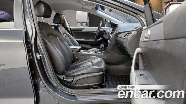 Hyundai Sonata 2019 — фото 10