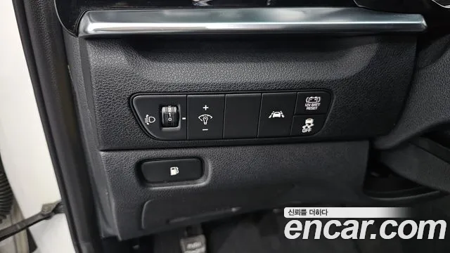 Kia Niro 2021 — фото 14