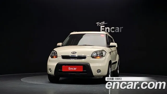 Kia Soul 2010 — фото 3