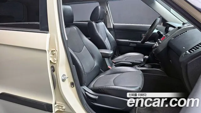 Kia Soul 2010 — фото 10