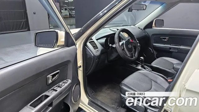 Kia Soul 2010 — фото 11