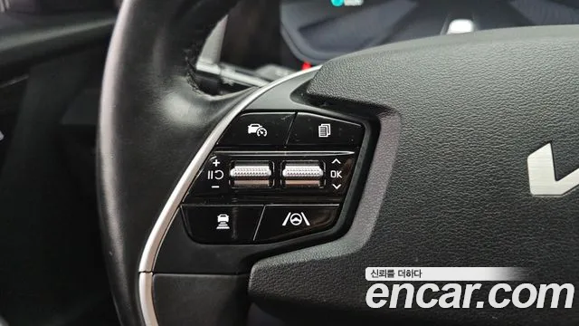 Kia EV6 2022 — фото 18