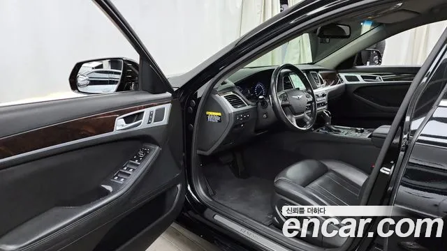 Hyundai Genesis 2015 — фото 10