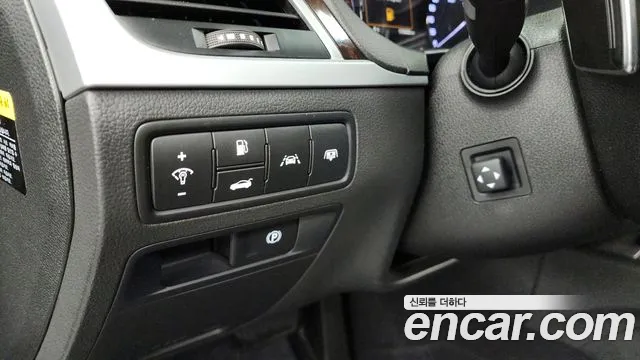 Hyundai Genesis 2015 — фото 16