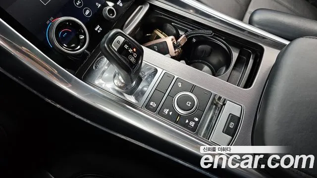 Land Rover Range Rover Sport 2018 — фото 9